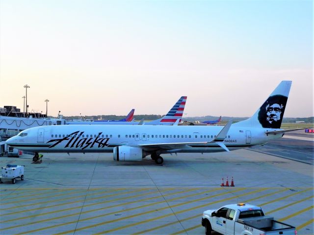 Boeing 737-900 (N408AS) - Just arrived at gate C2 as AS785 from San Diego