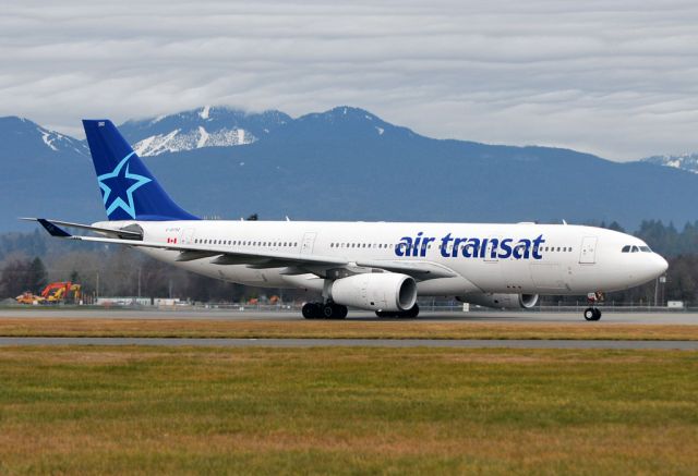 Airbus A330-200 (C-GTSZ)