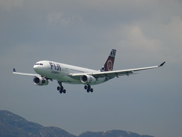 Airbus A330-200 (DQ-FJT)