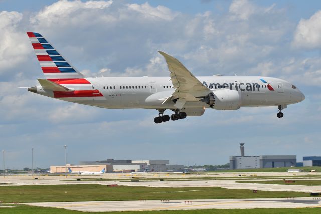 Boeing 787-8 (N870AX) - 10-C 05-11-24