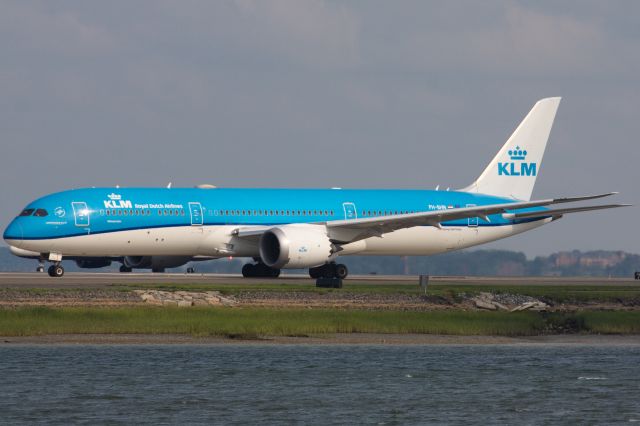 Boeing 787-9 Dreamliner (PH-BHN) - One of several JFK weather diversions to BOS on 7/18/23. 