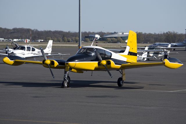 Cessna 310 (N3681D) - March 2013