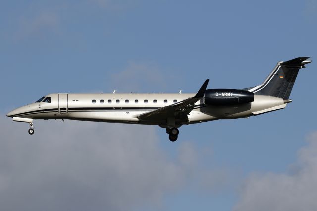 Embraer Legacy 600/650 (D-ARMY)