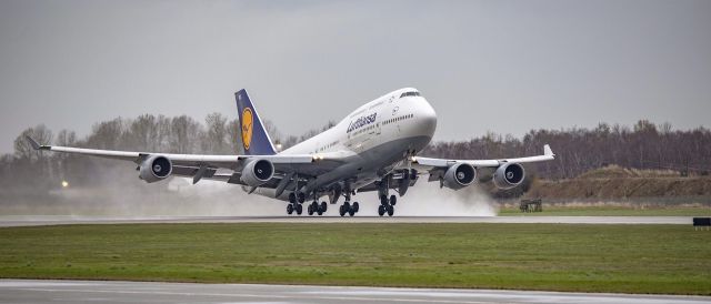 Boeing 747-400 (D-ABVU) - LH493 departure off runway 08L at YVR today. 