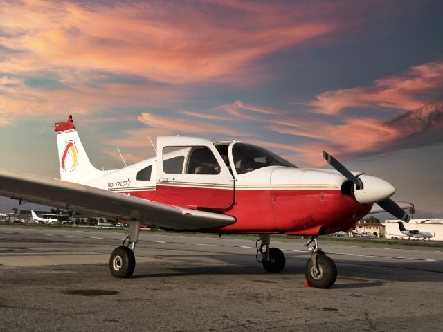 Piper Cherokee (N6247J) - www.14daypilot.com The best accelerated flight training in the USA. 14 Day Private Pilot, 10 Day Instrument Rating and 5 Day Commercial Pilot. Also CFI , CFII, MEI Accelerated
