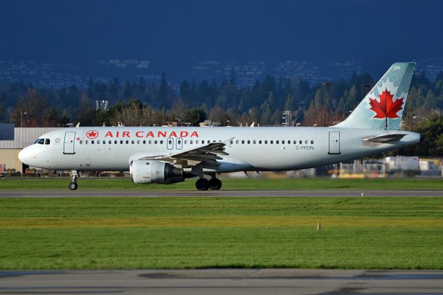 Airbus A320 (C-FPDN)