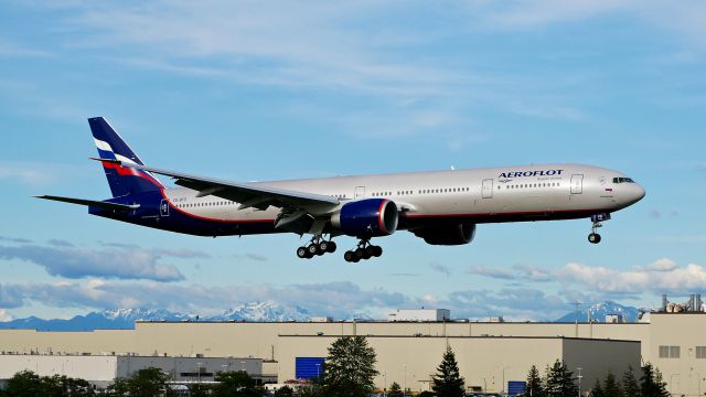 BOEING 777-300 (VQ-BFO) - BOE856 on final to Rwy 16R to complete a ferry flight from KPDX on 5.15.20. (B777-3M0(ER) / ln 1654 / cn 65311). The aircraft was returning to KPAE after being painted.