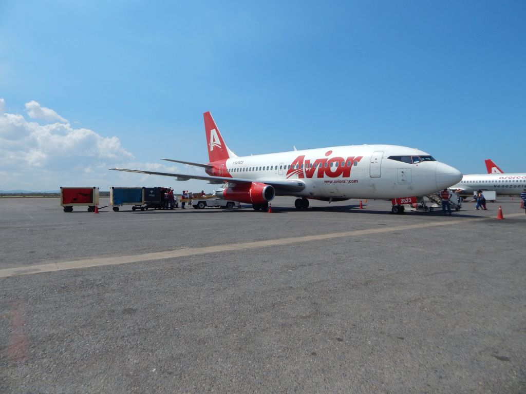 Boeing 737-200 (YV-2823) - Aeropuerto Internacional General José Antonio Anzoátegui