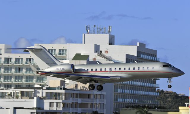Bombardier Global Express (9H-VJN)