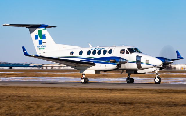 Beechcraft Super King Air 200 (C-GLUL)