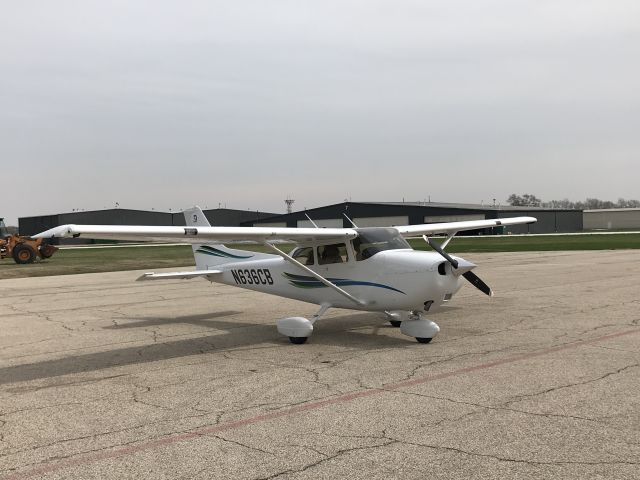 Cessna Skyhawk (N636CB)