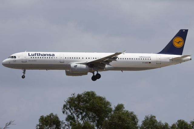 Airbus A321 (D-AIDK)