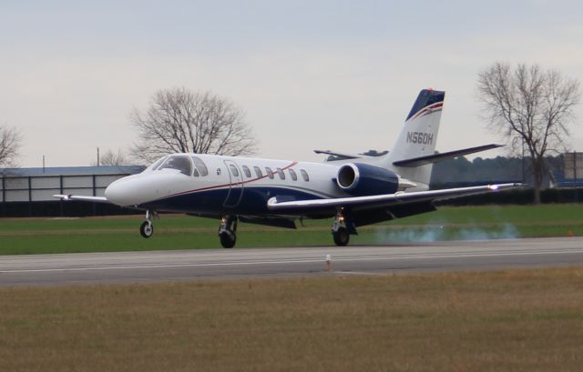 Cessna Citation V (N560H) - A Cessna 560 Citation V arriving Runway 36 at Pryor Field Regional Airport, Decatur, AL - January 18, 2017