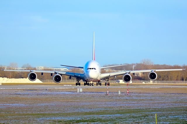 Airbus A380-800 (A6-EDF)