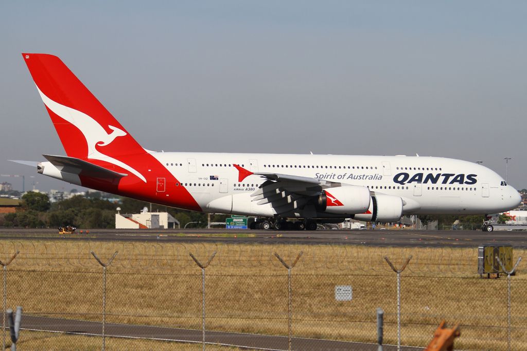 Airbus A380-800 (VH-OQI)