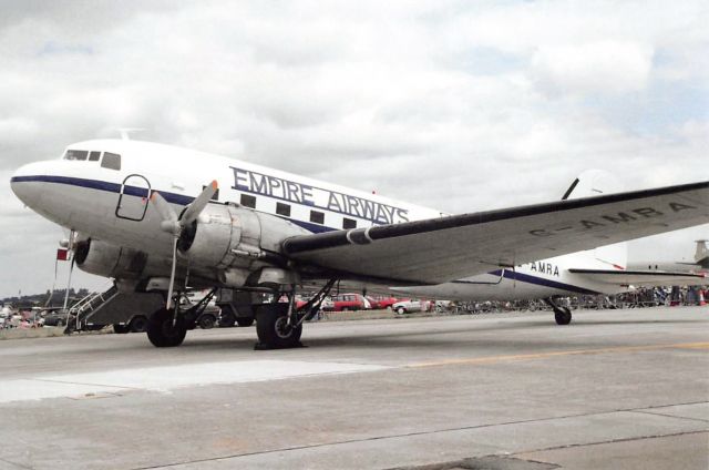 Douglas DC-3 —