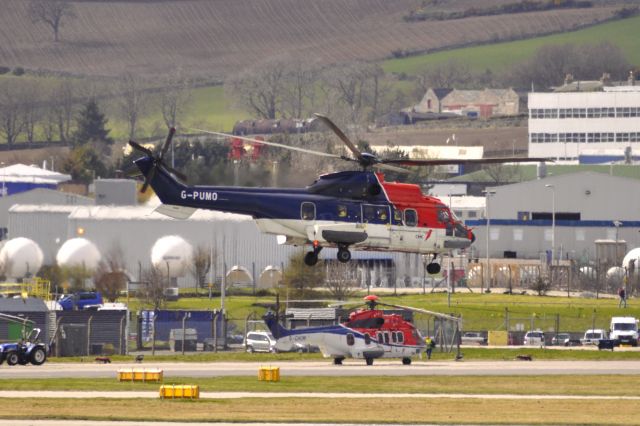 TUSAS Cougar (G-PUMO) - CHC Scotia Eurocopter AS-332L2 Super Puma G-PUMO in Aberdeen heliport