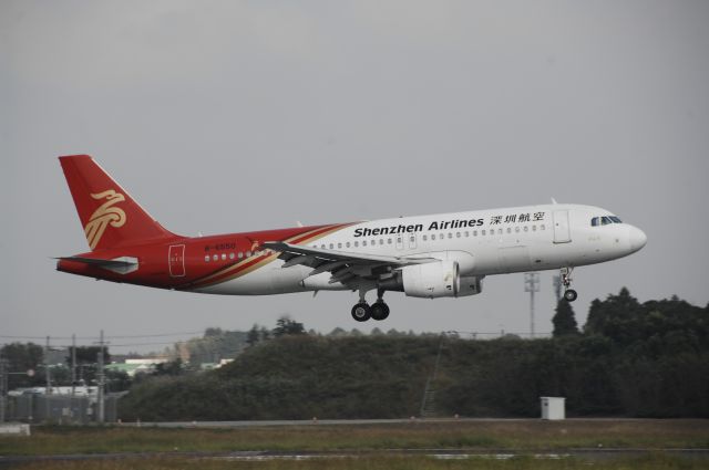 Airbus A320 (B-6550) - Landing at NRT Airport Runway 16L on 2011/10/10