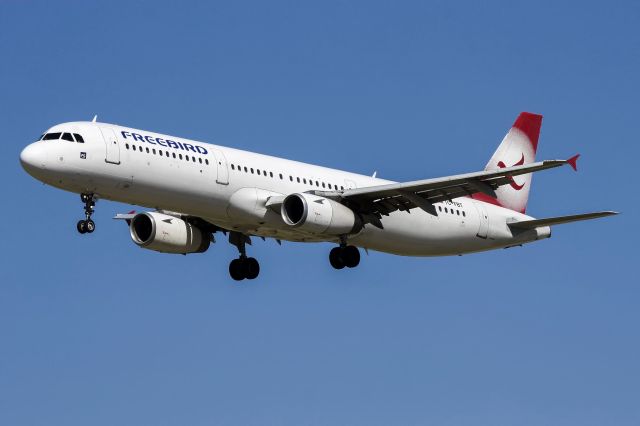 Airbus A321 (TC-FBT)