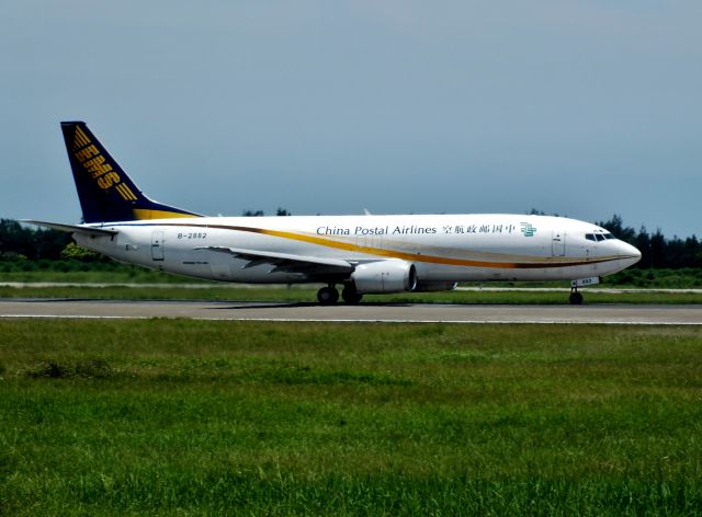BOEING 737-400 (B-2882)
