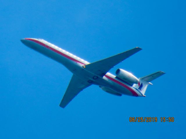 Embraer ERJ-135 (N801AE)