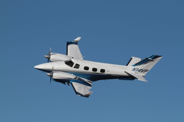 Beechcraft Duke (N14VP) - Duke over Pine Bluffs, Wyoming. 1/2015