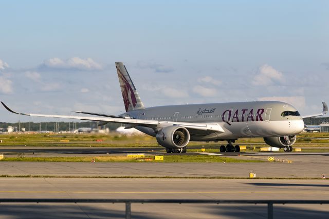 Airbus A350-900 (A7-ALH)