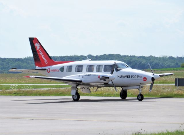 Piper Navajo (G-YEOM)