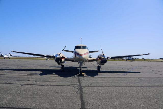 Beechcraft King Air 90 (N944K)