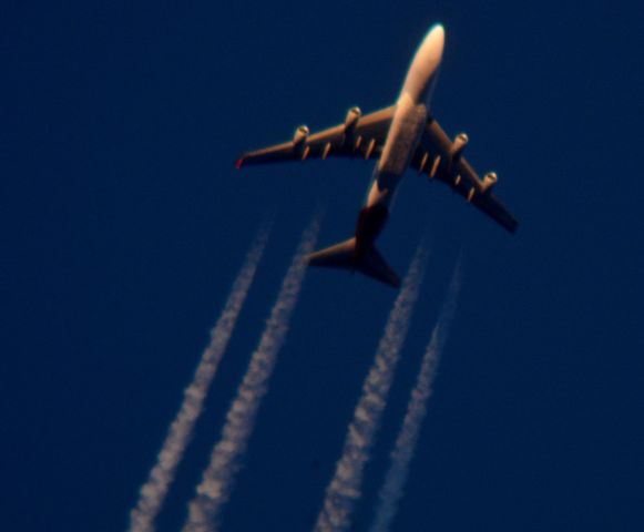 Boeing 747-400 (VH-OJT) - Qantas 12 New York, NY to Los Angeles, CA south of Cleveland 38,000 ft 04.25.17.