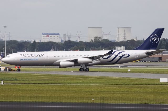 Airbus A340-300 (EC-GPB)