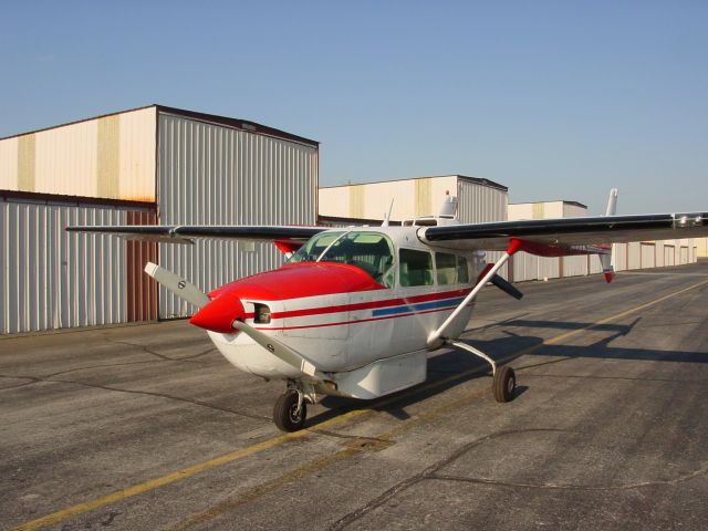 Cessna Super Skymaster (N2577S) - Morning Sun