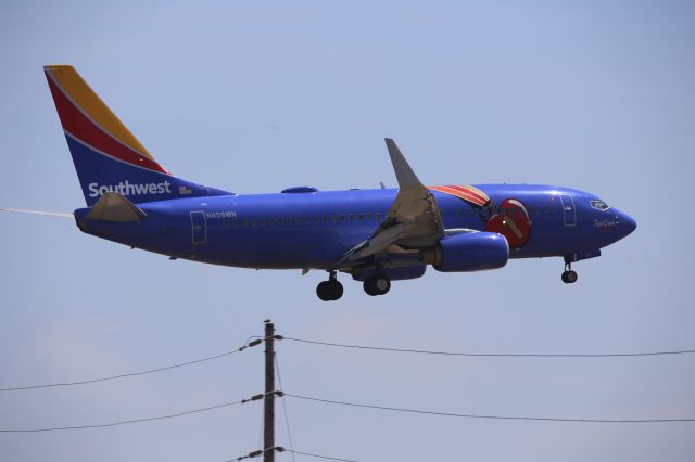 Boeing 737-700 (N409WN)