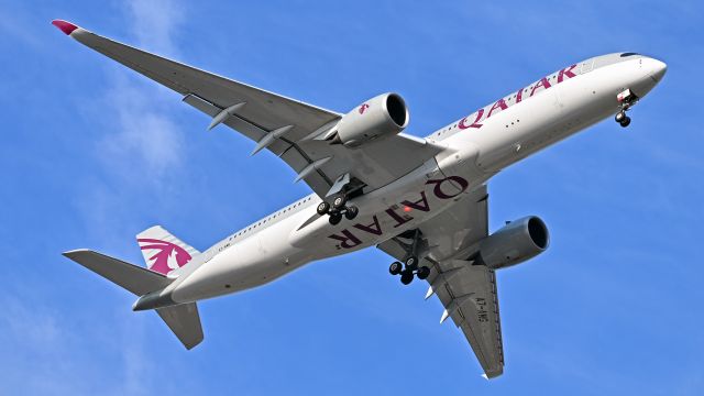 Airbus A350-900 (A7-AMG) - Qatar Airways Airbus A350-900 (A7-AMG) arrives at KIAD Rwy 1R on 07/22/2021 at 8:12 am.