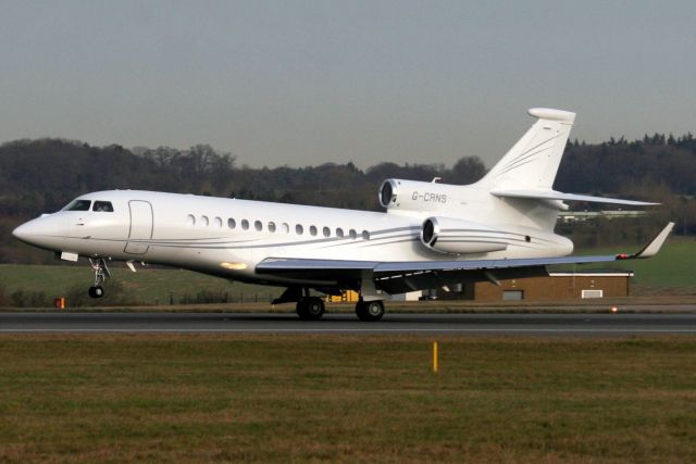 Dassault Falcon 7X (G-CRNS) - Touching down on rwy 26 on 18-Jan-19 arriving from LFMN.