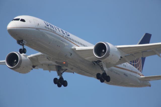 Boeing 787-8 (N45905)