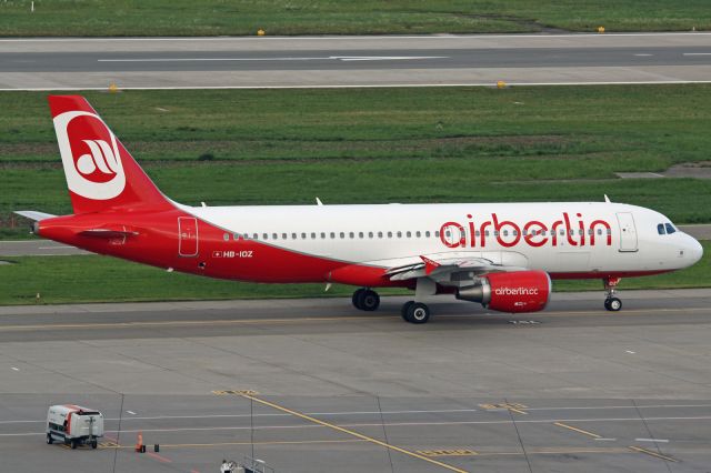 Airbus A320 (HB-IOZ) - "Air Berlin" livery