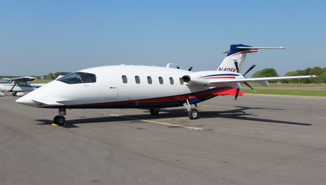 Piaggio P.180 Avanti (N405KT) - A Piaggio P180 Avanti on the ramp at Thomas J. Brumlik Field, Albertville regional Airport, AL - April 20, 2017.