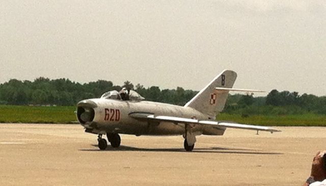 MIKOYAN MiG-17 (N620PF)