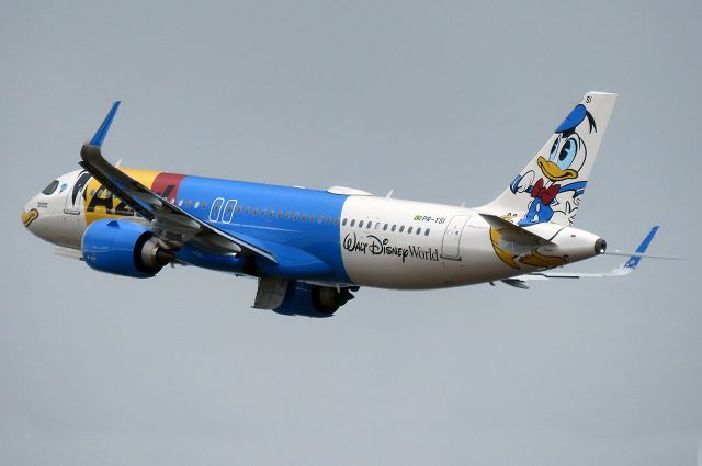 Airbus A320 (PR-YSI)