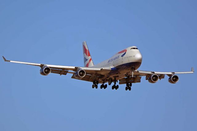 Boeing 747-400 (G-BNLN) - British Airways 747-436 G-BNLN at Sky Harbor on June 10, 2018