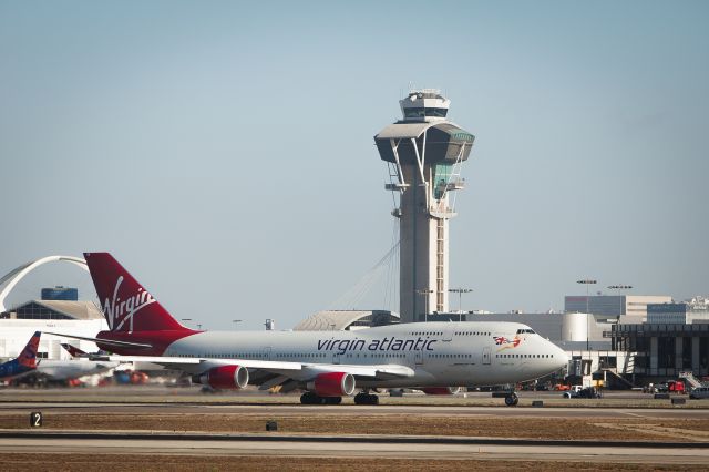 Boeing 747-400 (G-VWOW) - COSMIC GIRL