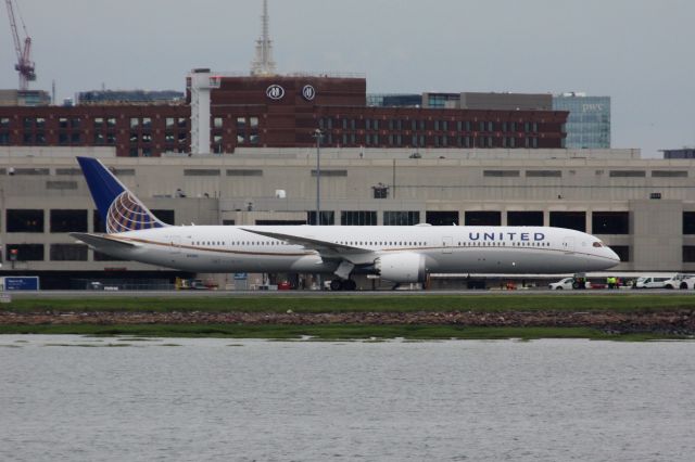 BOEING 787-10 Dreamliner (N17002) - EWR weather diversion on 5/29/19. Possibly the 1st visit of a United B787 Dreamliner as well as a B787-10 to BOS.