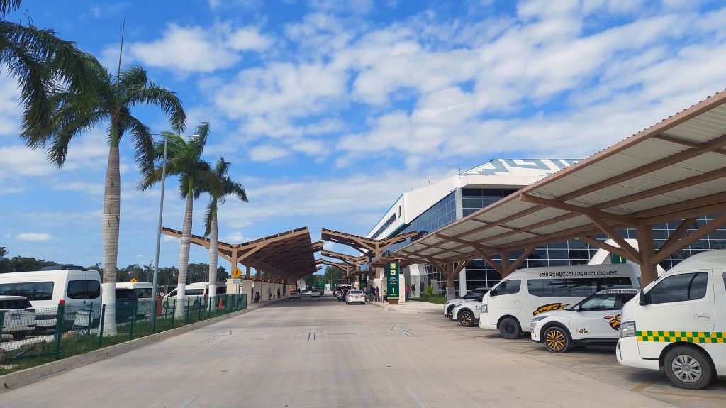 — — - Tulum Airport (TQO) - Felipe Carrillo Puerto Airport