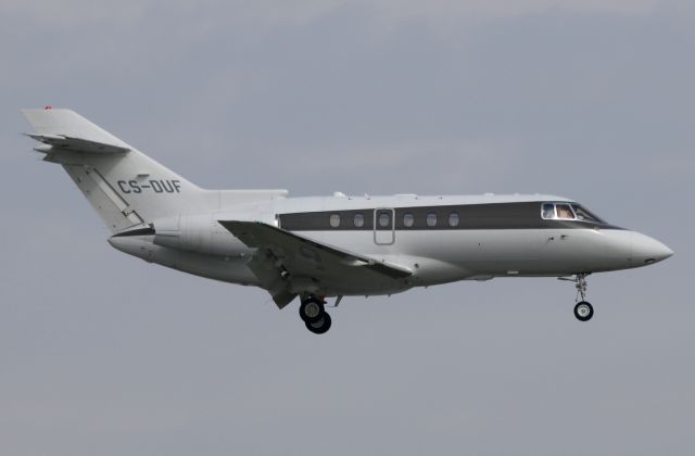 Hawker 800 (CS-DUF)