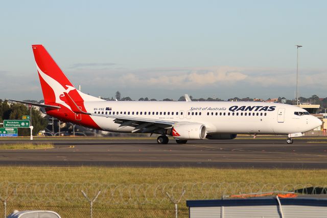 Boeing 737-800 (VH-VXE)