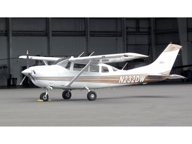 Cessna 206 Stationair (N232DW) - Stationairs are very good aircraft. I you are able to close the door - it will carry the load...