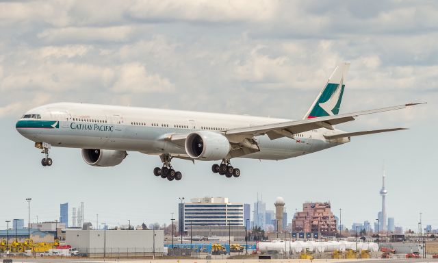 BOEING 777-300 (B-KQQ)