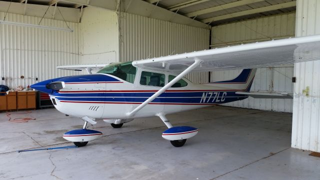 Cessna Skylane (N77LC)
