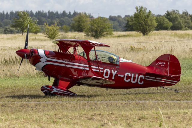 OY-CUC — - Standing next to the plane, at the old Airfield in Denmark